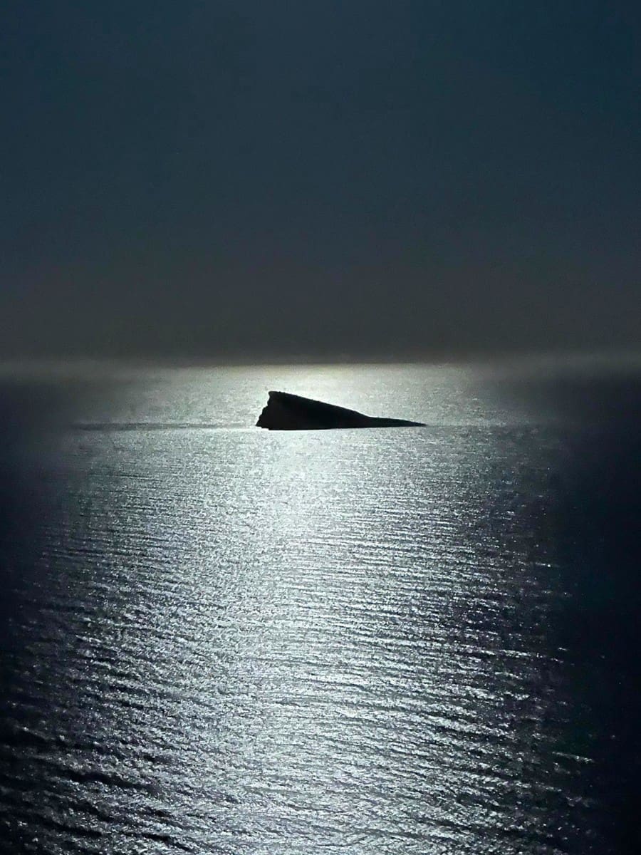 2 bedroom Apartment for sale in Benidorm with pool garage - € 749,000 (Ref: 9610831)