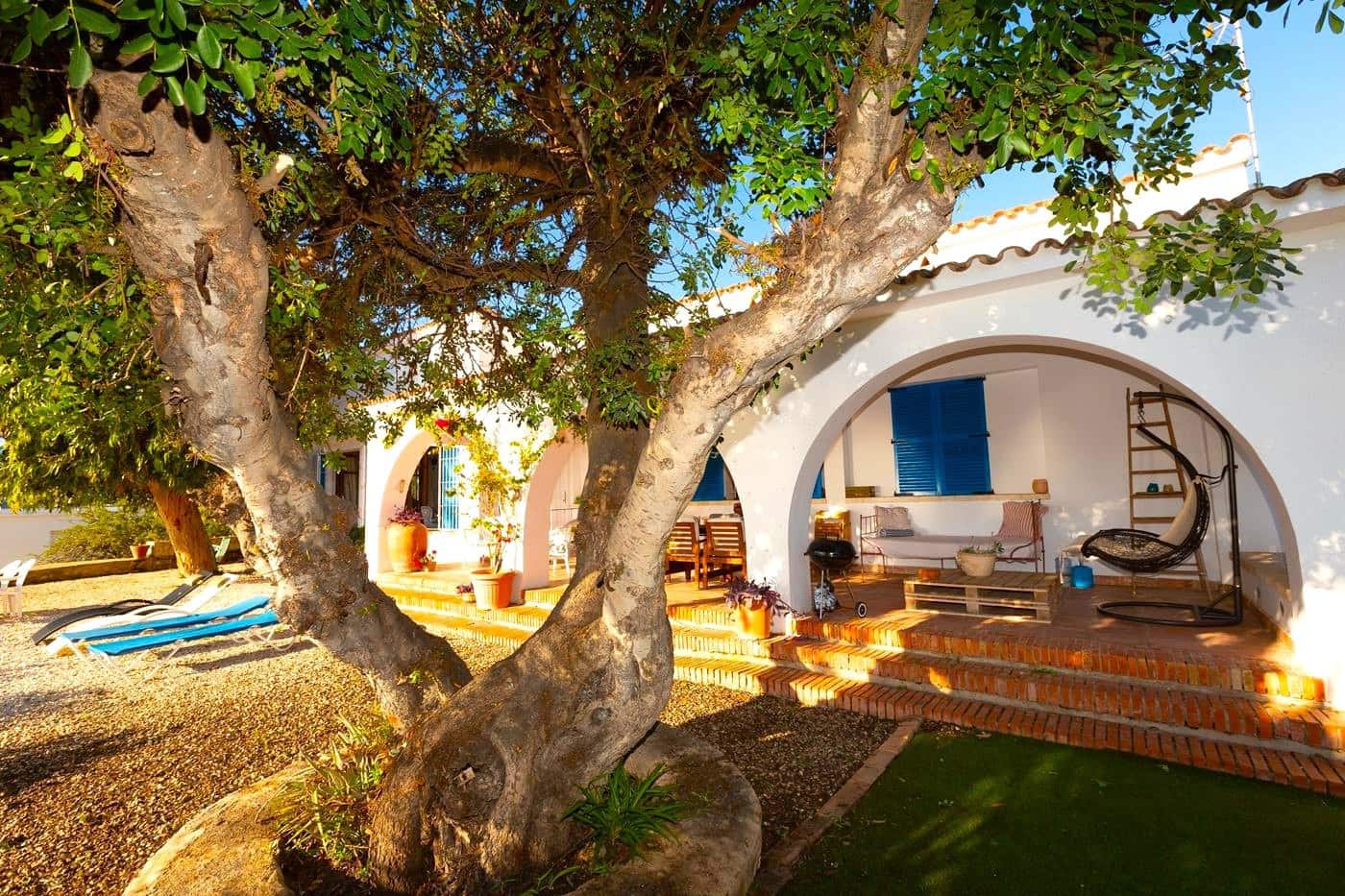 5 bedroom Villa for sale in Calpe / Calp with garage - € 2,400,000 (Ref: 9614734)