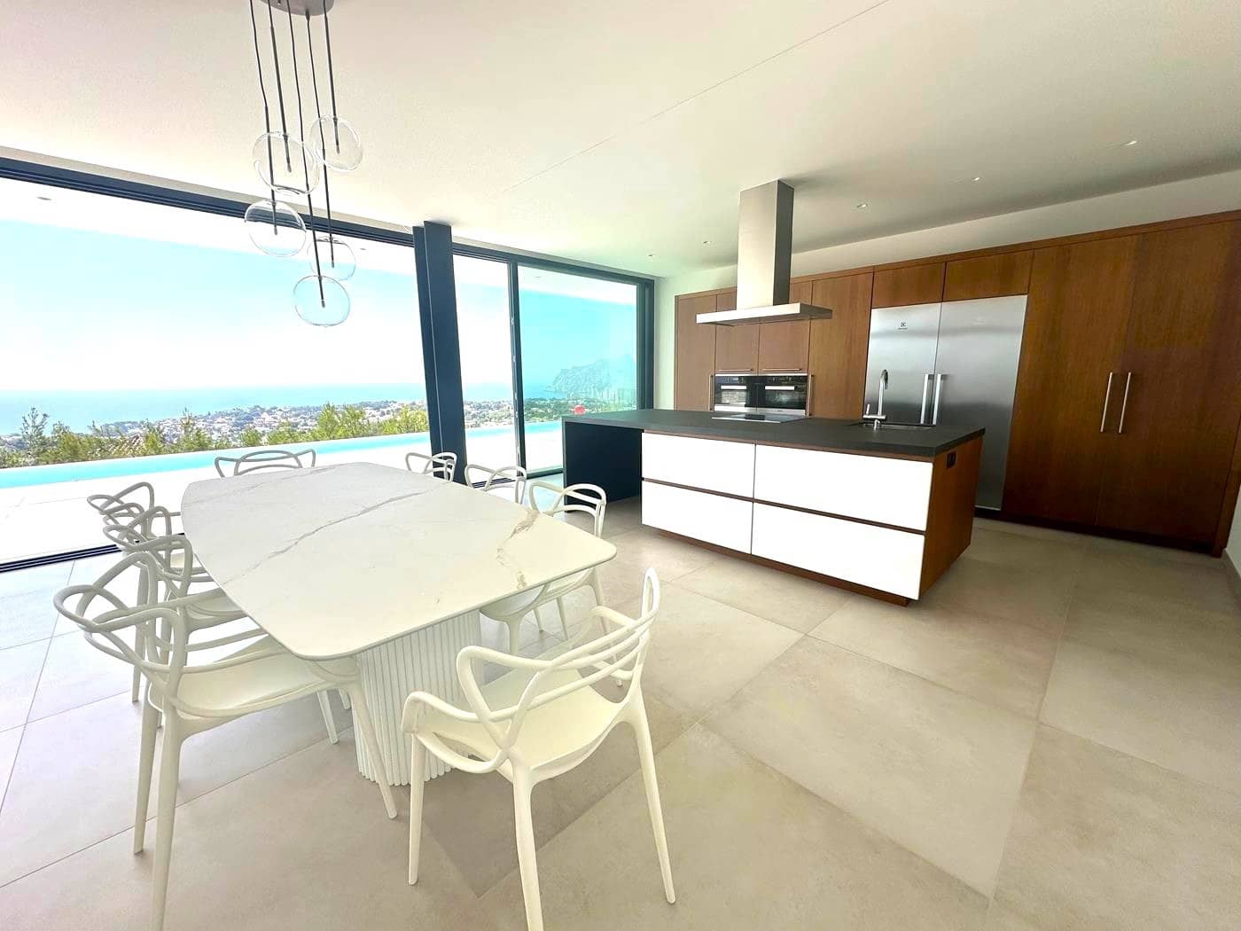 4 bedroom Villa for sale in Benissa with pool garage - € 2,900,000 (Ref: 9614735)