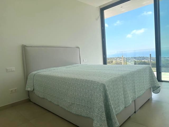 4 bedroom Villa for sale in Benissa with pool garage - € 2,900,000 (Ref: 9614735)