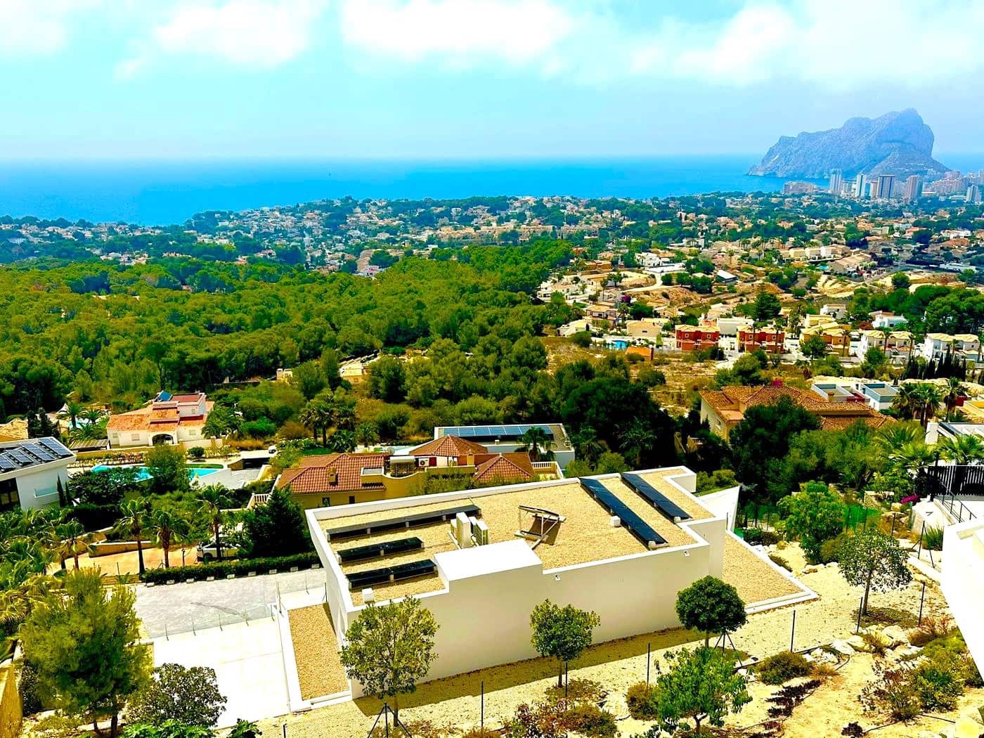 4 bedroom Villa for sale in Benissa with pool garage - € 2,900,000 (Ref: 9614735)