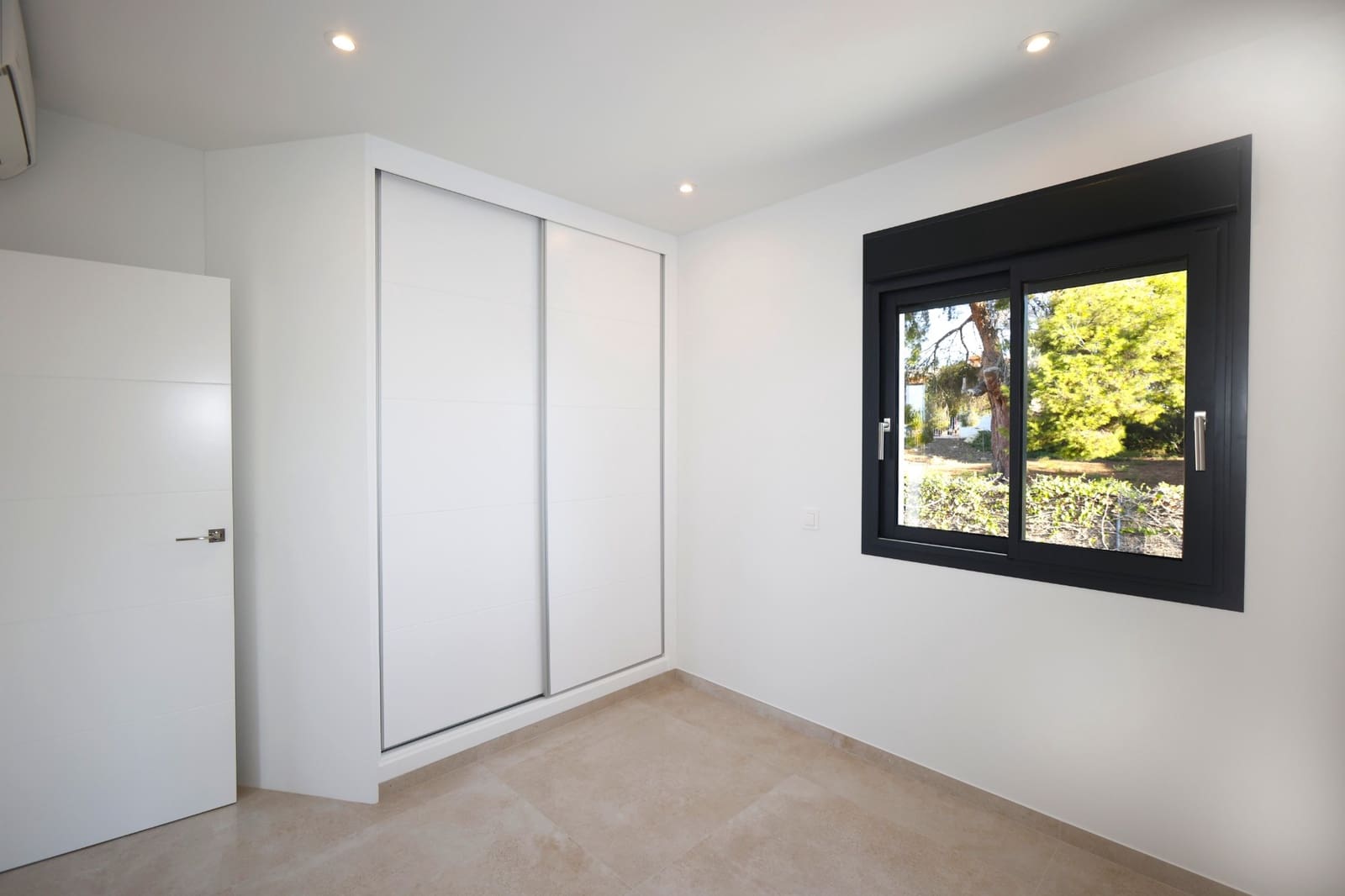 4 slaapkamer Villa te koop in Calpe / Calp met zwembad garage - € 840.000 (Ref: 9614736)