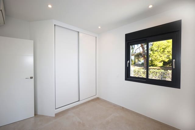 4 slaapkamer Villa te koop in Cometa - Carrió, Calpe / Calp met zwembad garage - € 840.000 (Ref: 9614736)