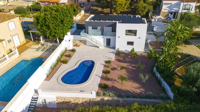 4 slaapkamer Villa te koop in Cometa - Carrió, Calpe / Calp met zwembad garage - € 840.000 (Ref: 9614736)