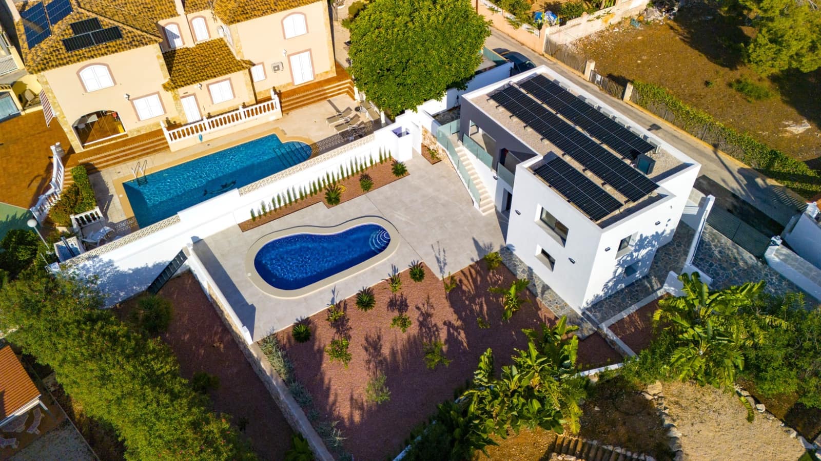 4 slaapkamer Villa te koop in Calpe / Calp met zwembad garage - € 840.000 (Ref: 9614736)