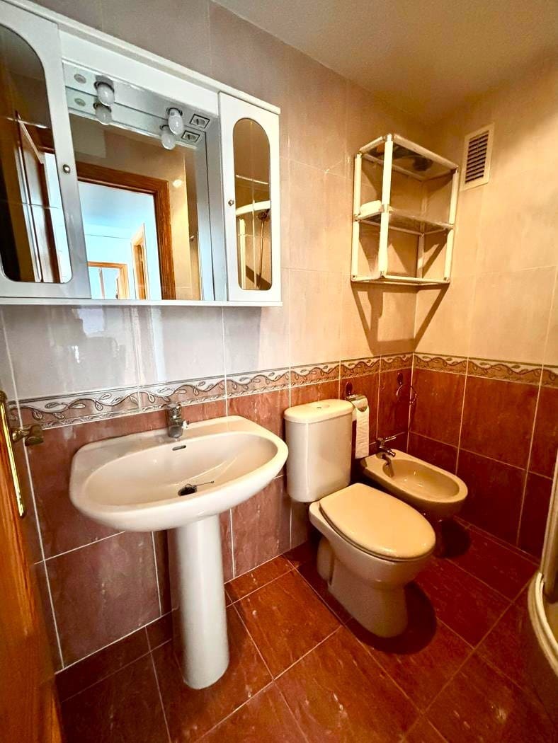 Apartamento de 2 habitaciones en Calpe / Calp en venta con piscina garaje - 350.000 € (Ref: 9614738)