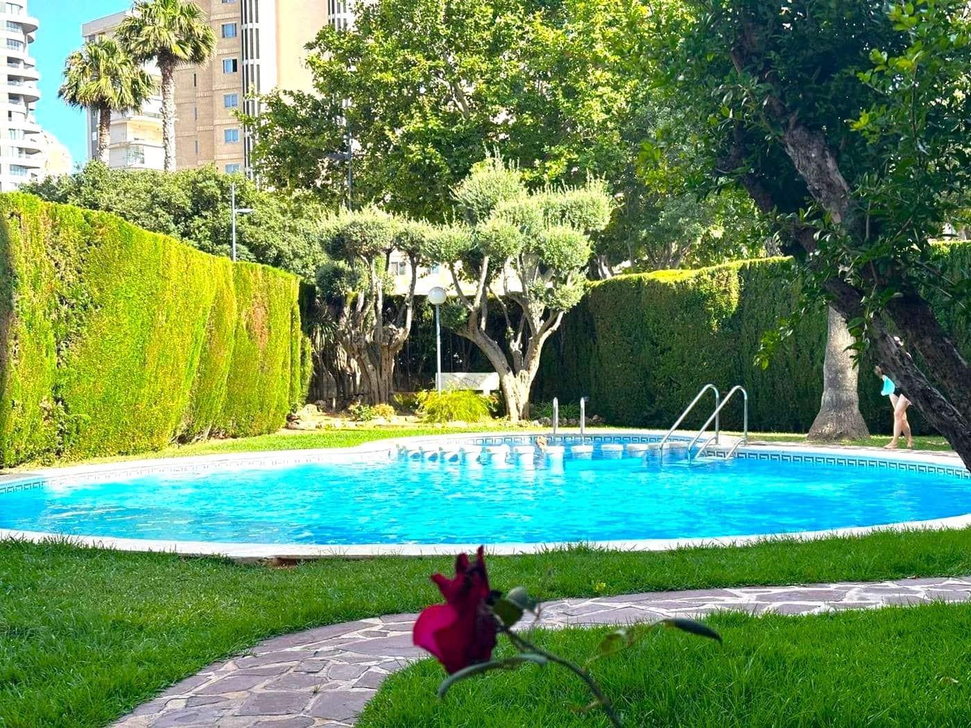 Apartamento de 2 habitaciones en Calpe / Calp en venta con piscina garaje - 350.000 € (Ref: 9614738)