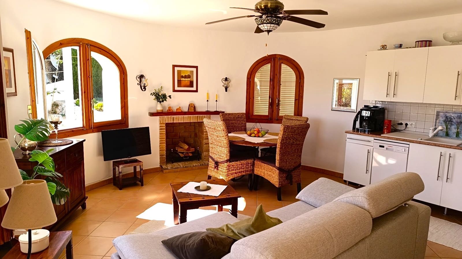 4 slaapkamer Villa te koop in Calpe / Calp met zwembad garage - € 799.000 (Ref: 9614743)