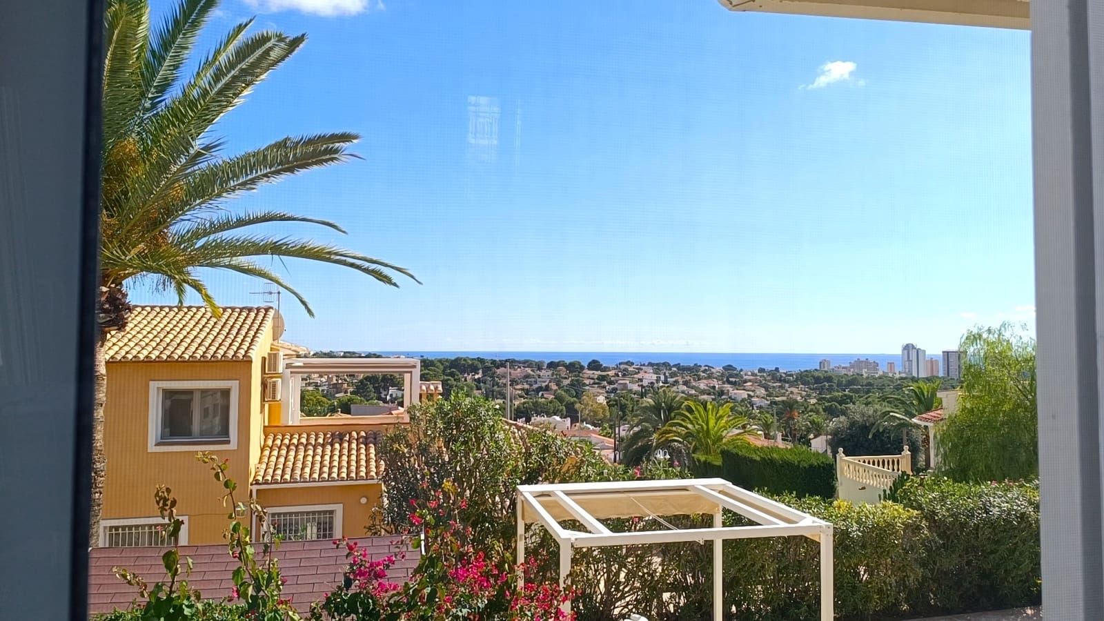 4 slaapkamer Villa te koop in Calpe / Calp met zwembad garage - € 799.000 (Ref: 9614743)