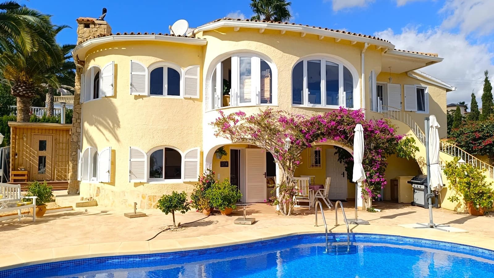 4 slaapkamer Villa te koop in Calpe / Calp met zwembad garage - € 799.000 (Ref: 9614743)