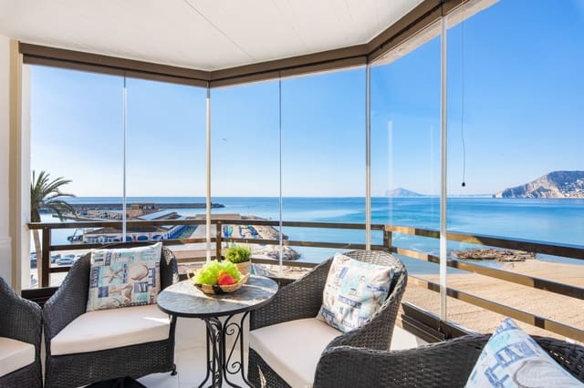 2 bedroom Apartment for sale in Calpe / Calp - € 535,000 (Ref: 9618973)