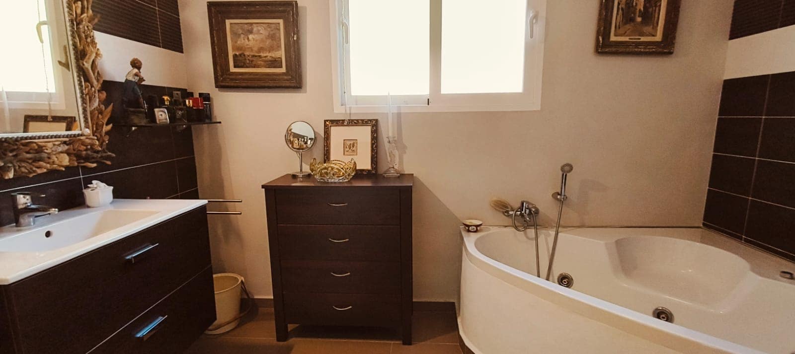 Chalet de 4 habitaciones en Calpe / Calp en venta con piscina - 1.390.000 € (Ref: 9641077)