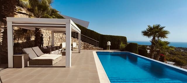 Chalet de 4 habitaciones en Cometa - Carrió, Calpe / Calp en venta con piscina - 1.390.000 € (Ref: 9641077)