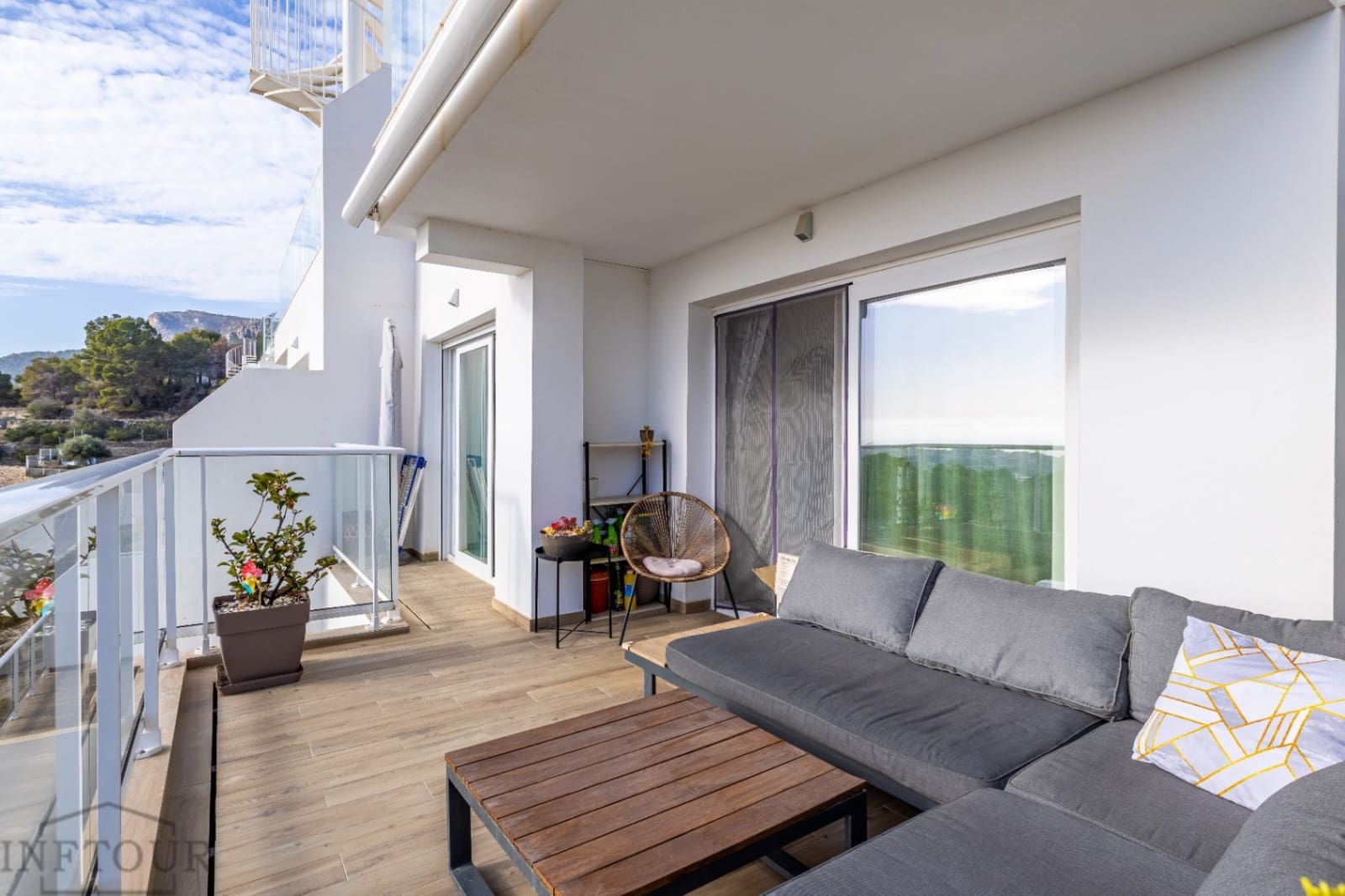 2 quarto Apartamento para venda em Calpe / Calp com piscina - 390 000 € (Ref: 9647716)