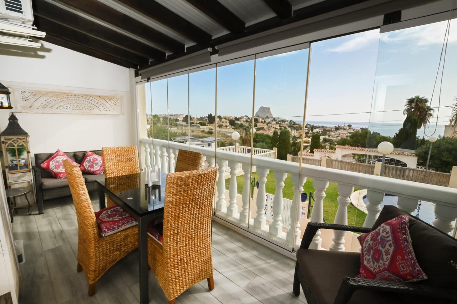 Bungalow de 3 habitaciones en Calpe / Calp en venta con piscina - 375.000 € (Ref: 9676792)