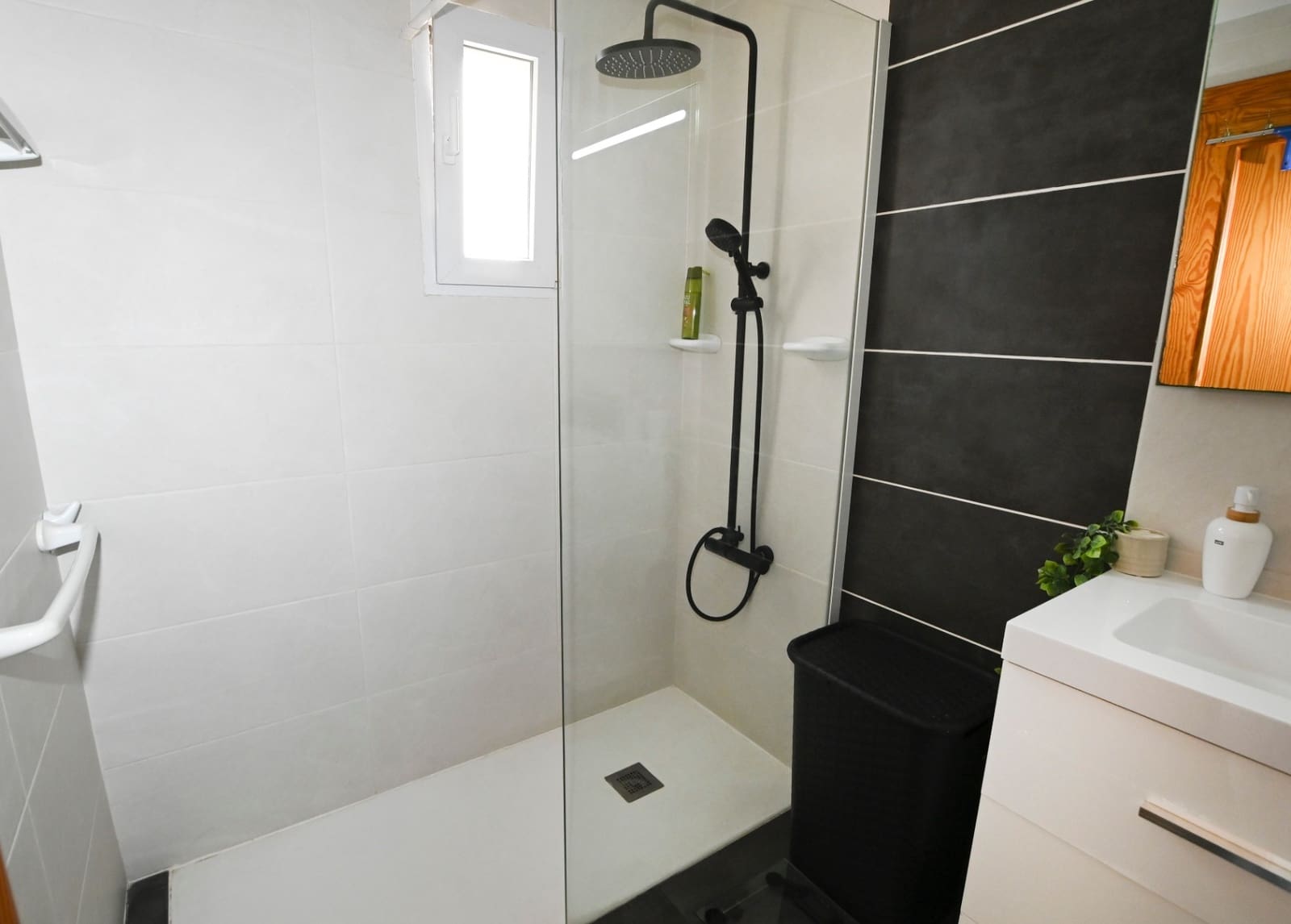 Bungalow de 3 habitaciones en Calpe / Calp en venta con piscina - 375.000 € (Ref: 9676792)