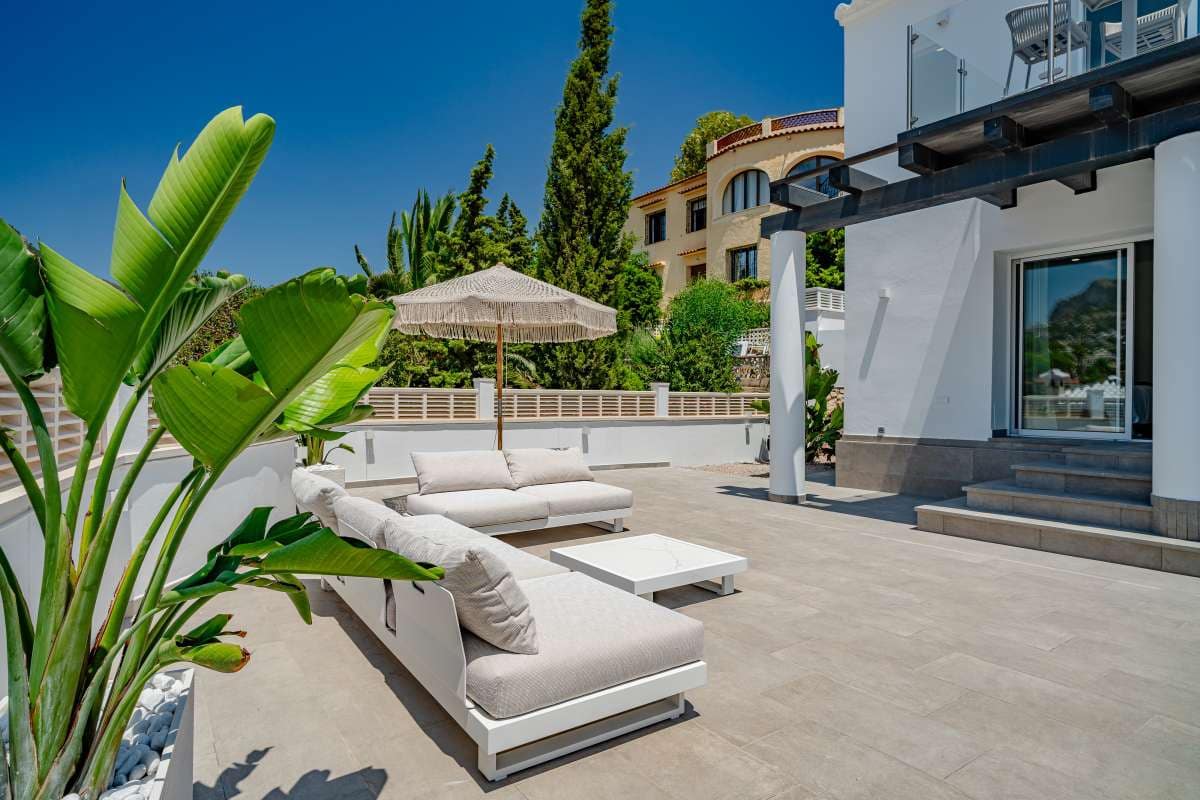 4 sypialnia Willa na sprzedaż w Calpe / Calp z basenem - 1 149 000 € (Ref: 9686028)