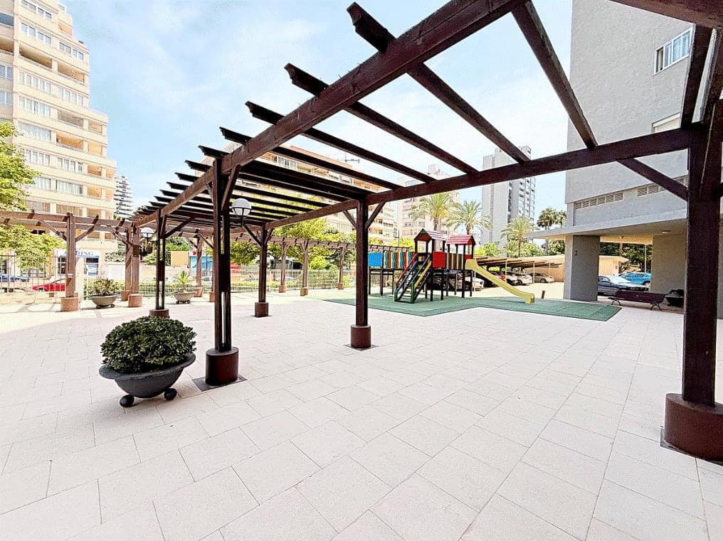 2 soveværelse Lejlighed til salg i Calpe / Calp med swimmingpool - € 492.000 (Ref: 9714523)