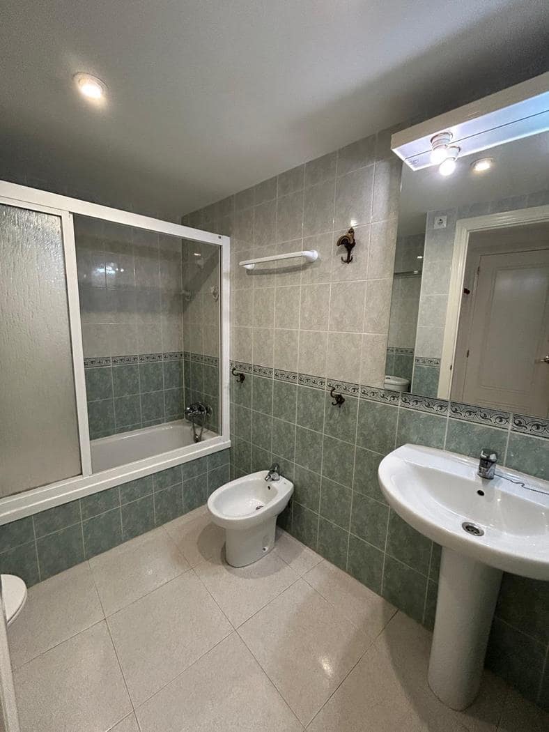 2 soveværelse Lejlighed til salg i Calpe / Calp med swimmingpool - € 492.000 (Ref: 9714523)