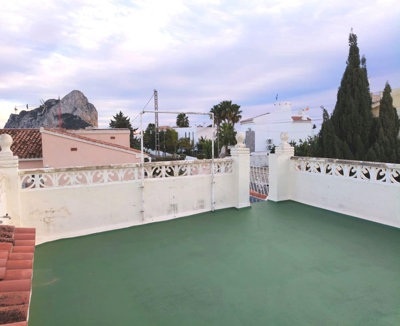 3 sypialnia Willa na sprzedaż w Calpe / Calp z basenem garażem - 475 000 € (Ref: 9719503)