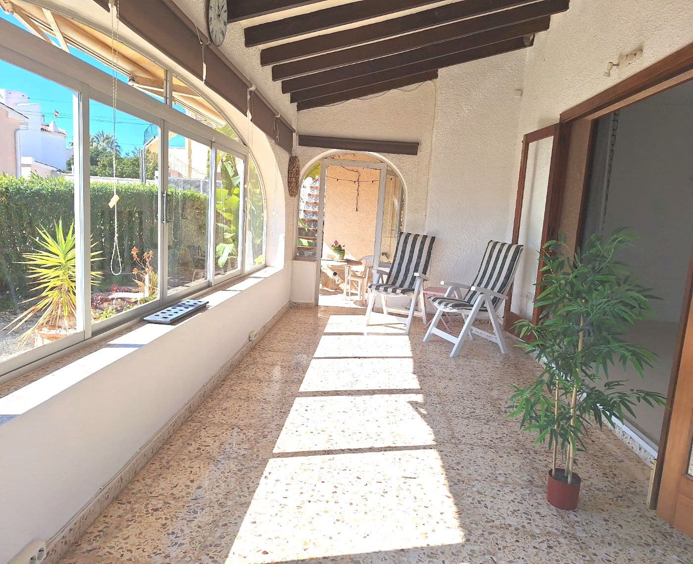 3 sypialnia Willa na sprzedaż w Calpe / Calp z basenem garażem - 475 000 € (Ref: 9719503)