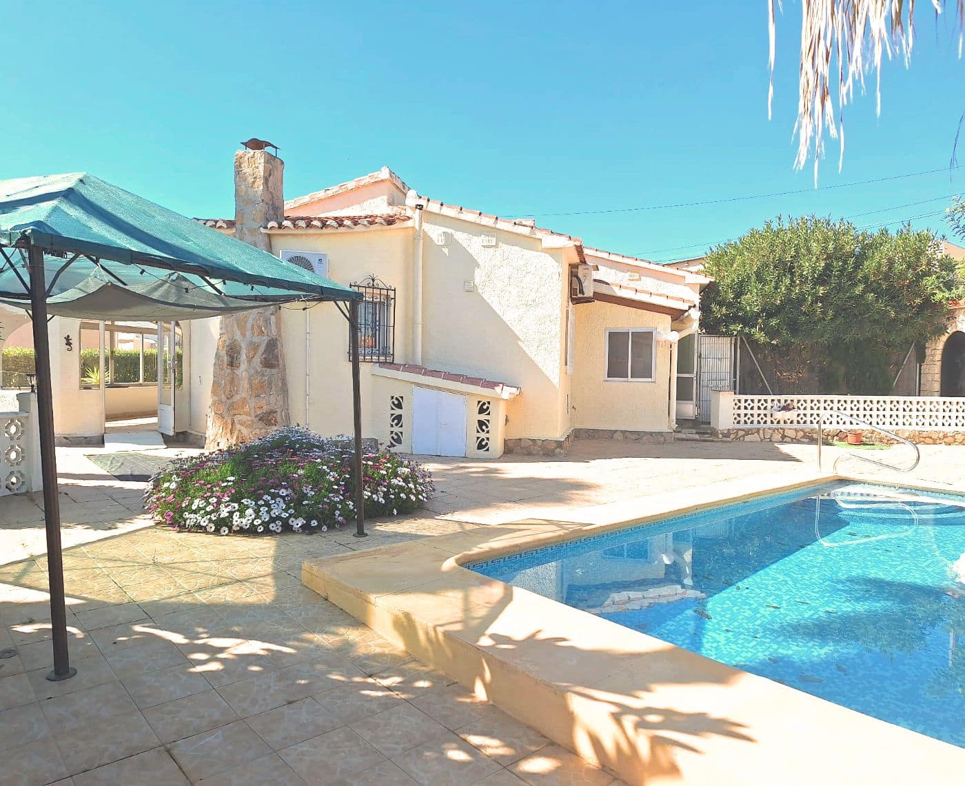 3 sypialnia Willa na sprzedaż w Calpe / Calp z basenem garażem - 475 000 € (Ref: 9719503)