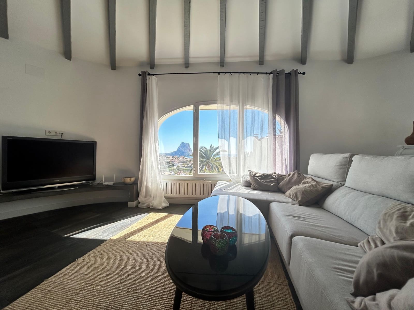 6 bedroom Villa for sale in Calpe / Calp with pool - € 845,000 (Ref: 9741493)