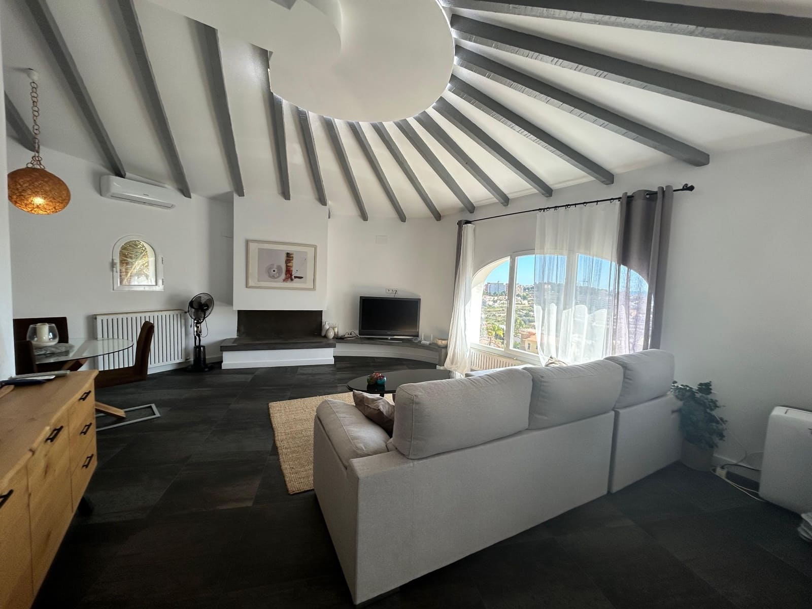 6 bedroom Villa for sale in Calpe / Calp with pool - € 845,000 (Ref: 9741493)