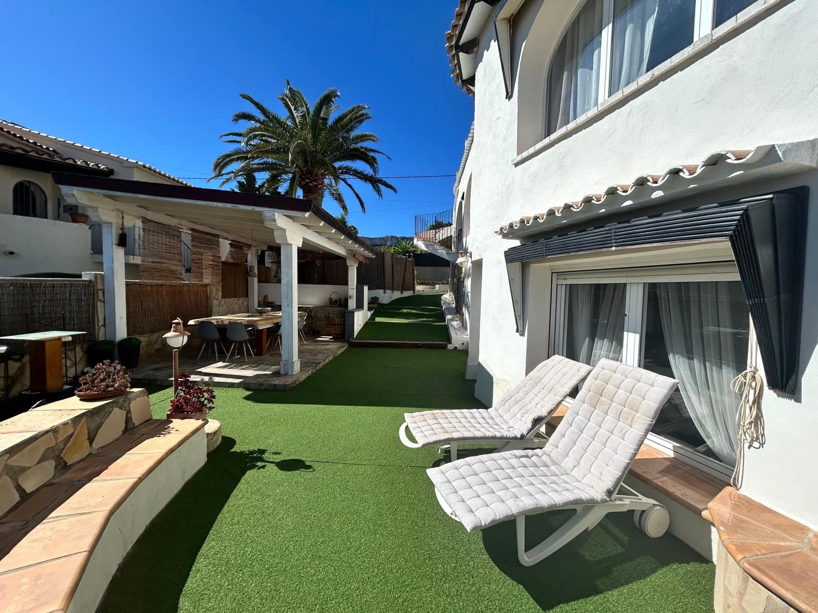 6 bedroom Villa for sale in Calpe / Calp with pool - € 845,000 (Ref: 9741493)