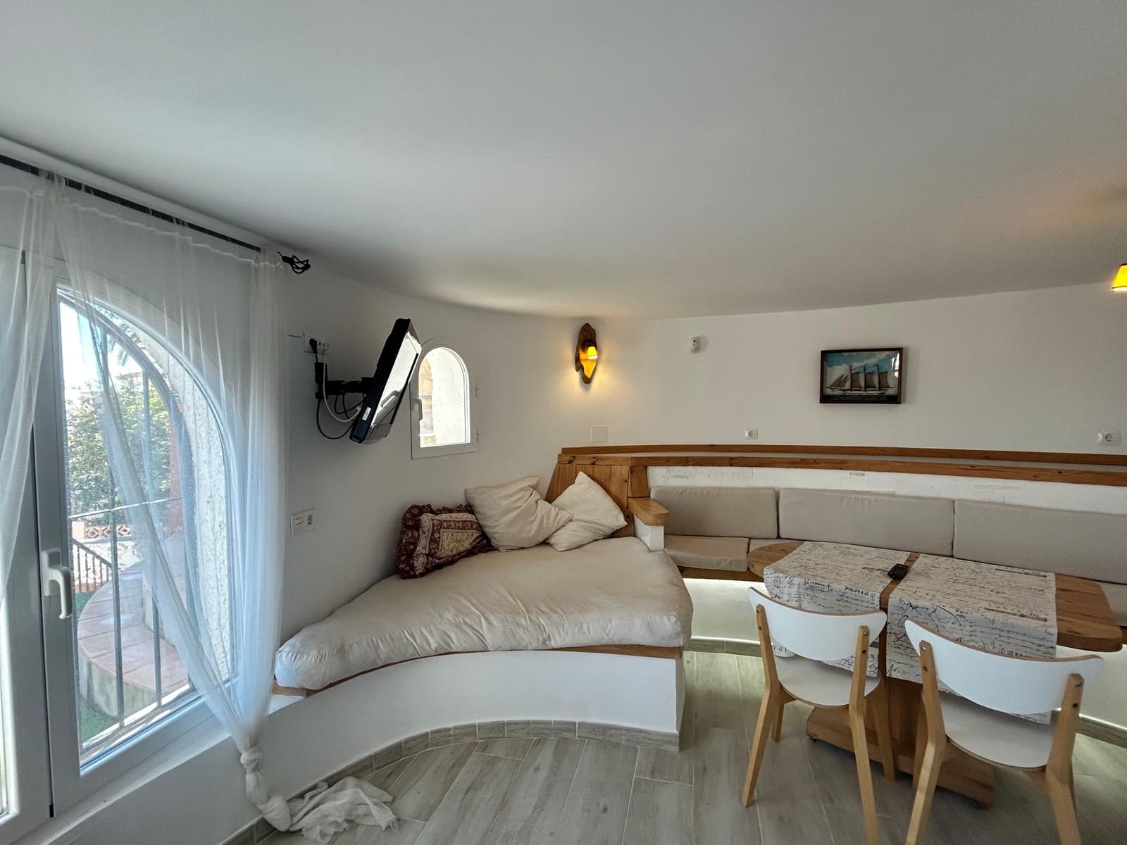 6 bedroom Villa for sale in Calpe / Calp with pool - € 845,000 (Ref: 9741493)