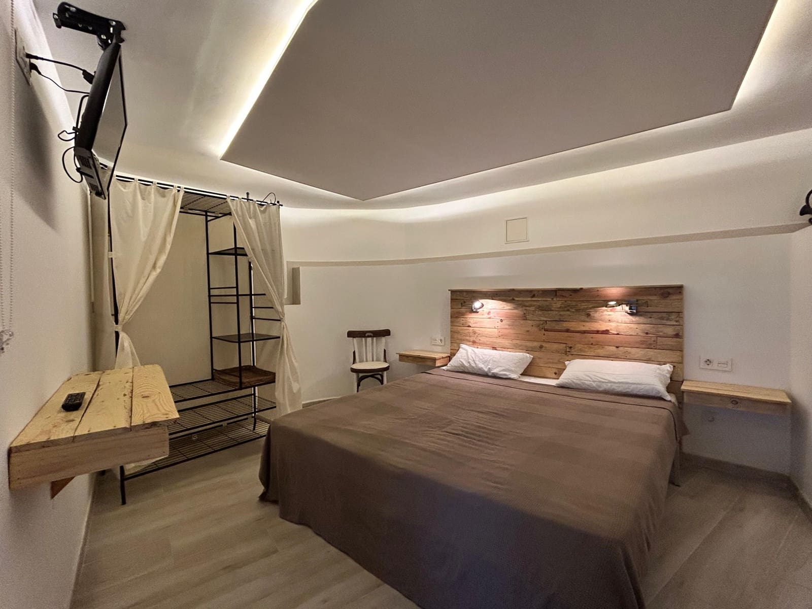 6 bedroom Villa for sale in Calpe / Calp with pool - € 845,000 (Ref: 9741493)