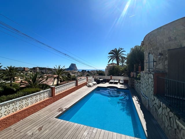 6 chambre Villa/Maison à vendre à Canuta, Calpe / Calp avec piscine - 845 000 € (Ref: 9741493)
