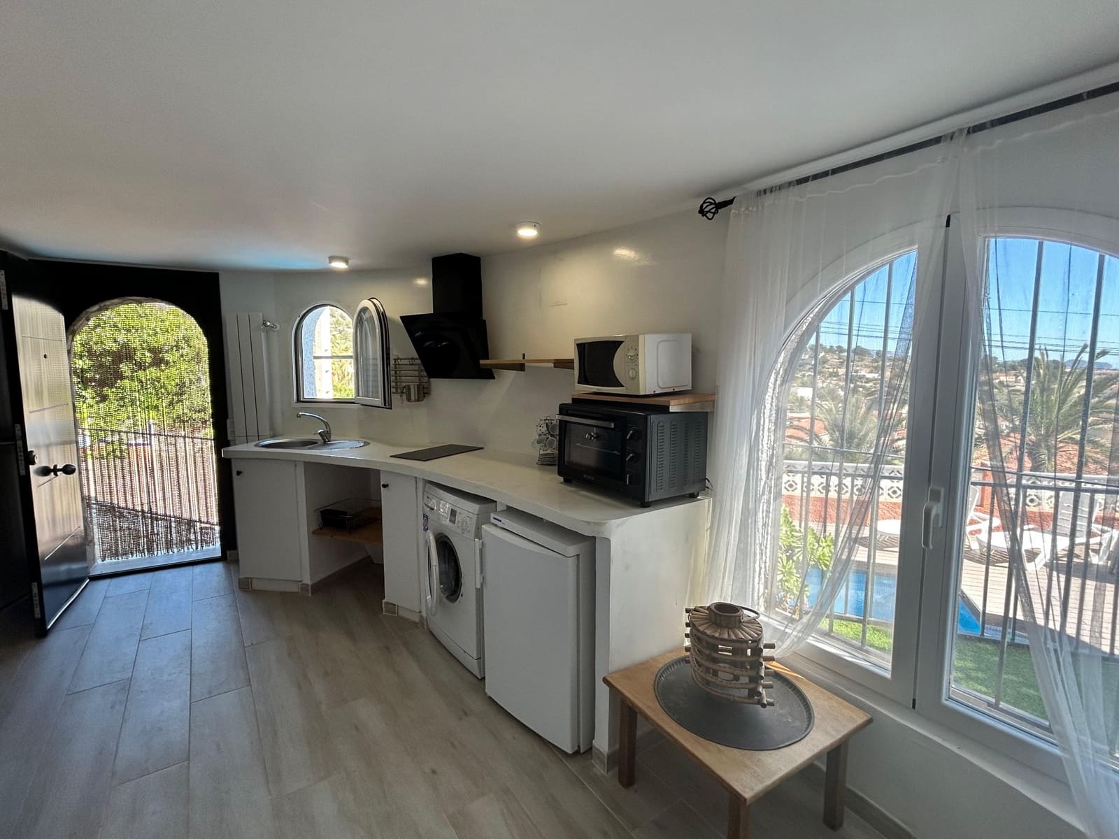 6 bedroom Villa for sale in Calpe / Calp with pool - € 845,000 (Ref: 9741493)