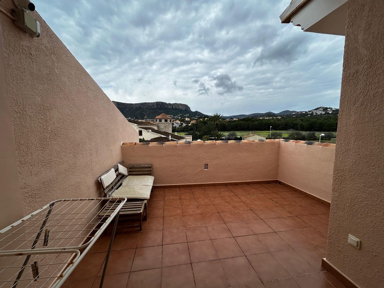4 quarto Moradia para venda em Calpe / Calp com piscina - 550 000 € (Ref: 9763487)