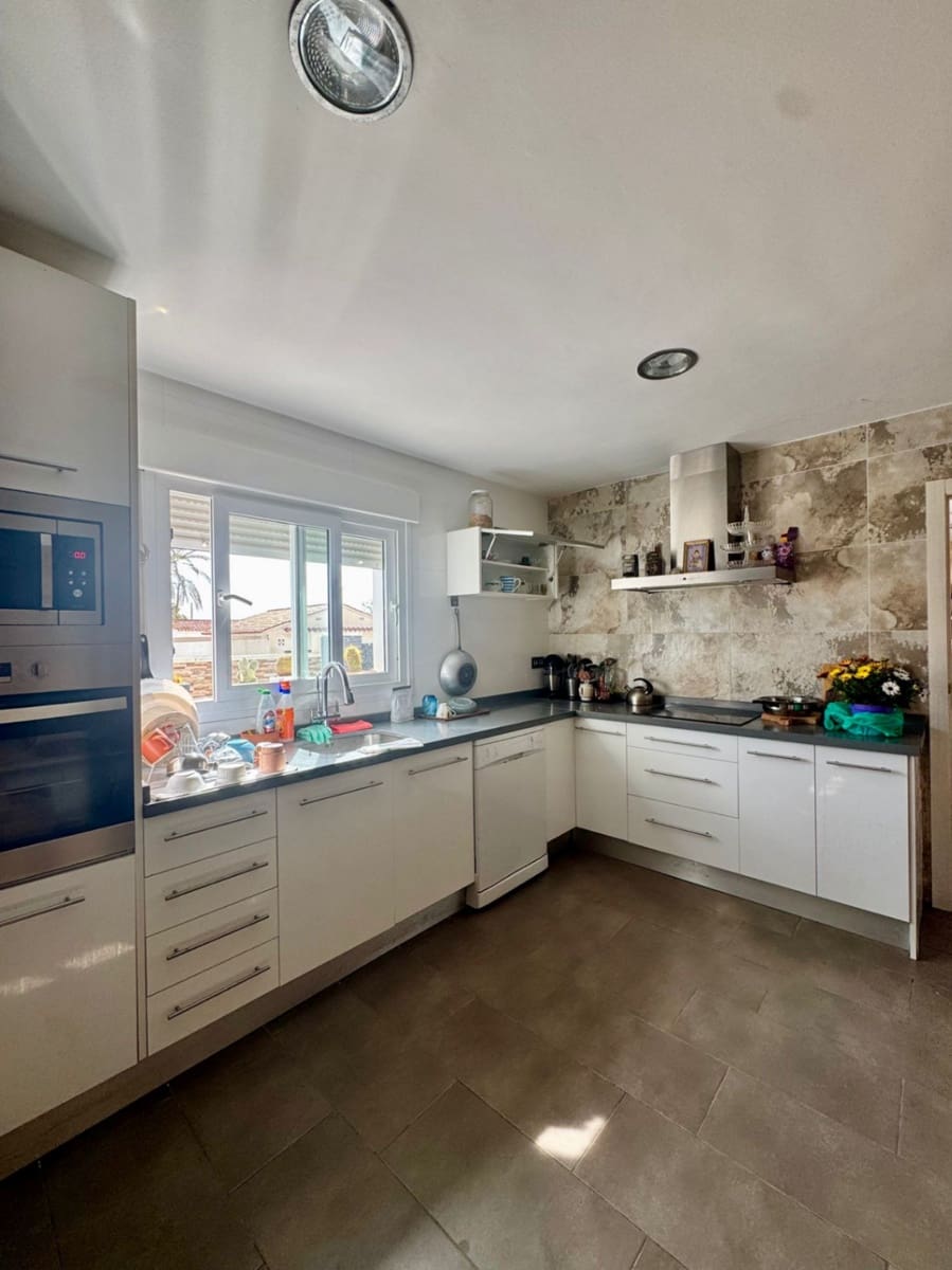 4 sovrum Villa till salu i Calpe / Calp med pool - 900 000 € (Ref: 9794075)