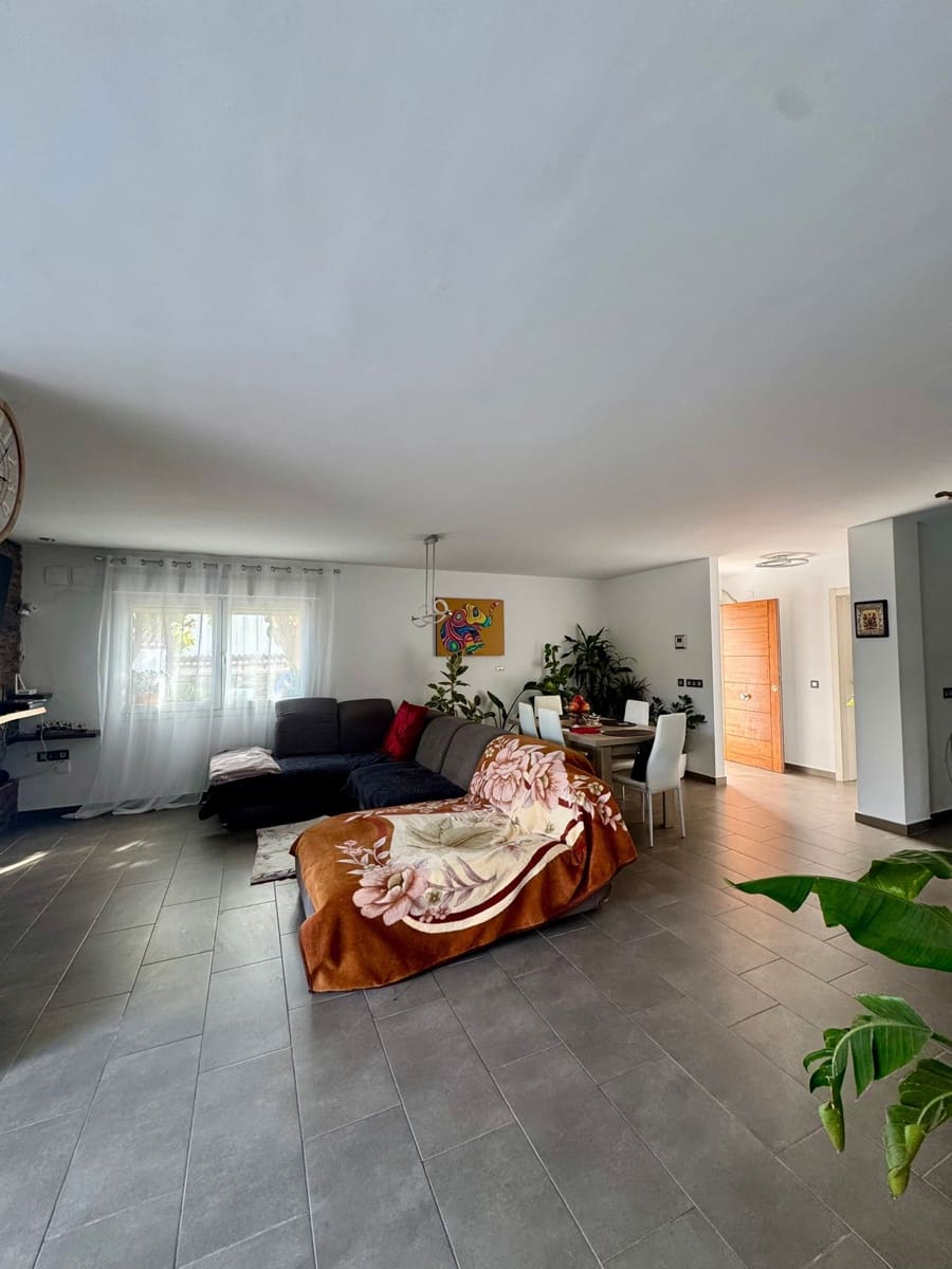 4 sovrum Villa till salu i Calpe / Calp med pool - 900 000 € (Ref: 9794075)