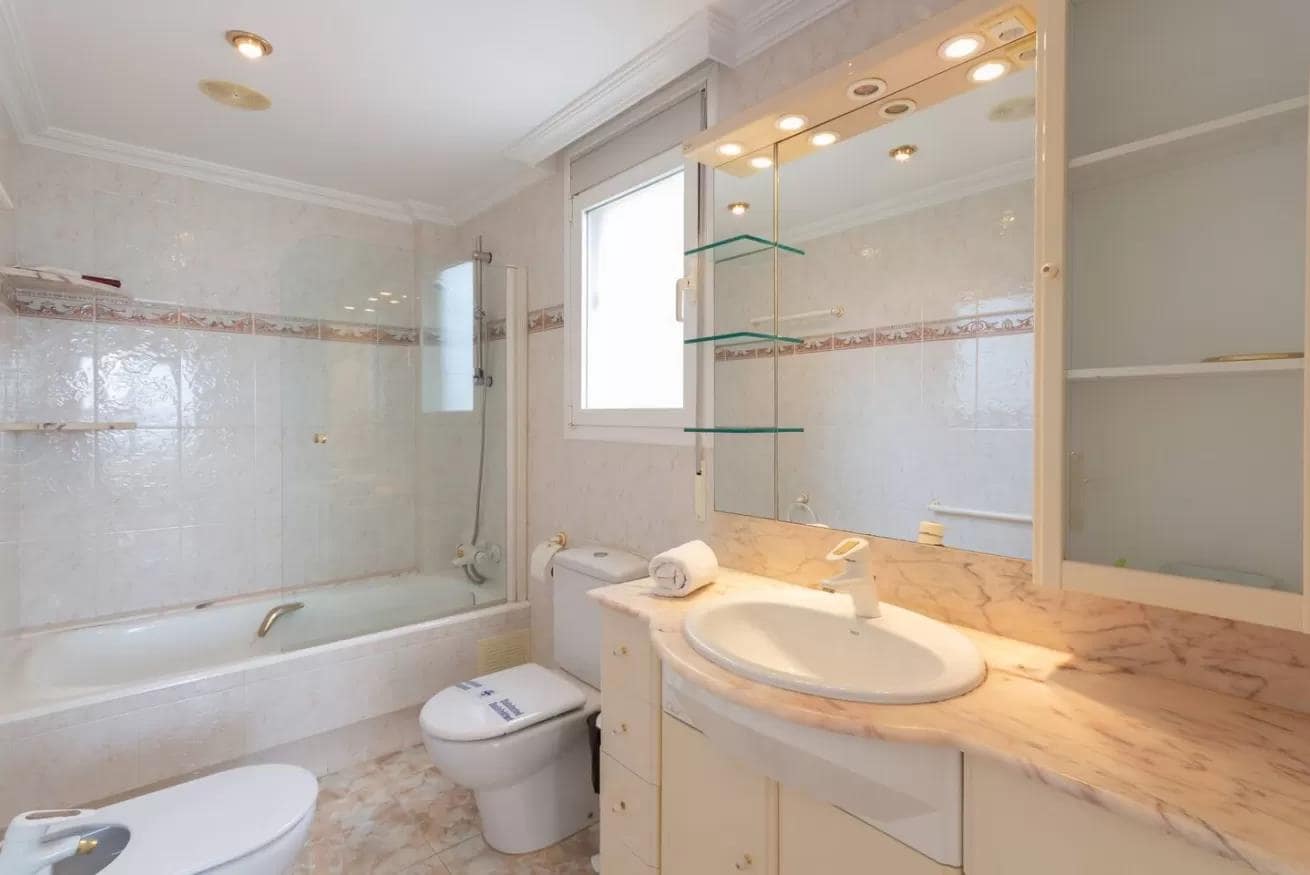 3 soverom Leilighet til salgs i Calpe / Calp - € 950 000 (Ref: 9864030)