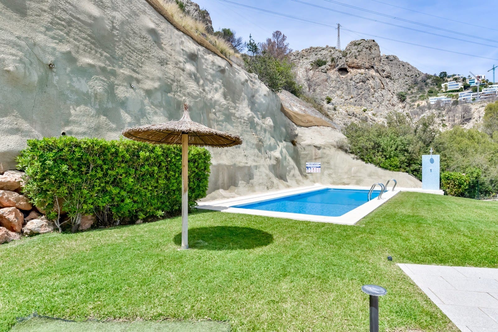 Apartamento de 3 habitaciones en Altea en venta con piscina - 550.000 € (Ref: 9895760)
