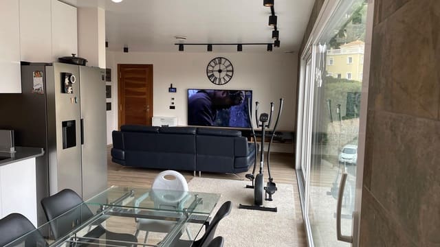 2 Zimmer Villa zu verkaufen in Maryvilla, Calpe / Calp - 450.000 € (Ref: 9895762)