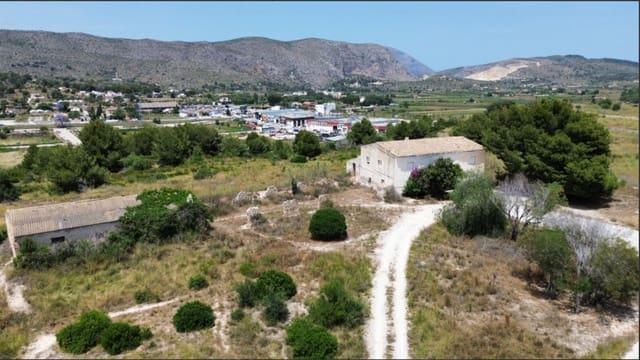 Rakentamaton maa myytävänä paikassa Teulada Pueblo, Teulada-Moraira - 900 000 € (Ref: 9953721)