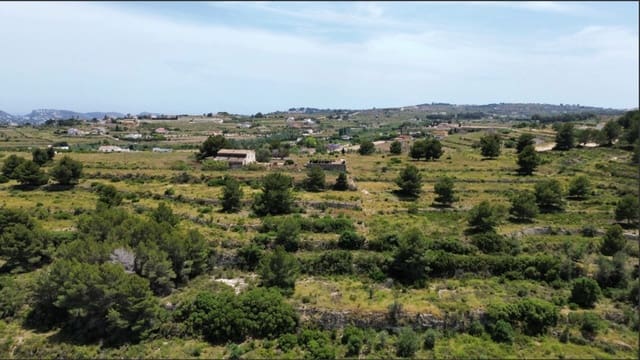 Rakentamaton maa myytävänä paikassa Teulada Pueblo, Teulada-Moraira - 900 000 € (Ref: 9953721)