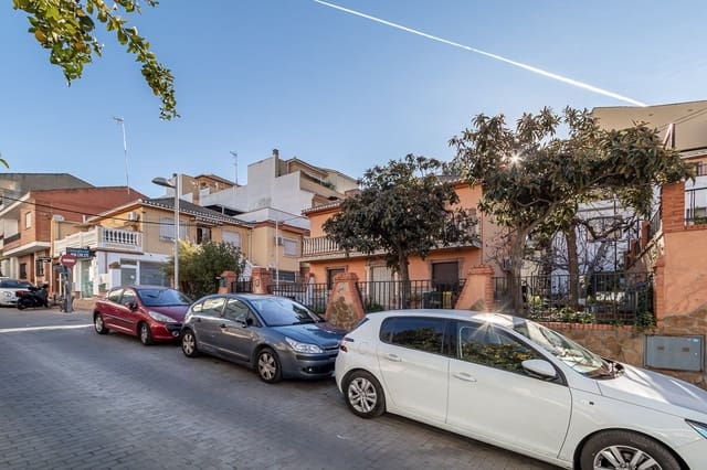 4 soveværelse Finca/Landehus til salg i Huétor Vega - € 550.000 (Ref: 7060934)