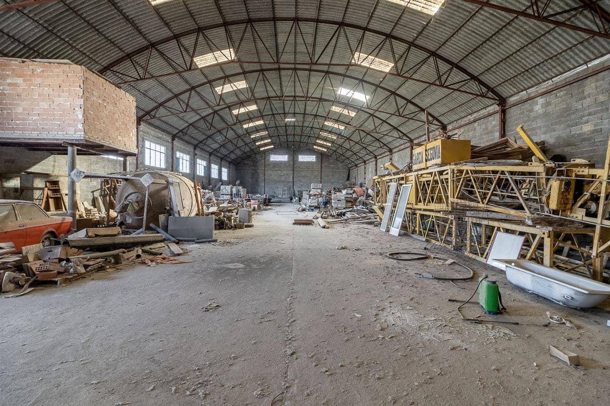 5 soveværelse Finca/Landehus til salg i Santa Fe med swimmingpool garage - € 695.000 (Ref: 7443625)