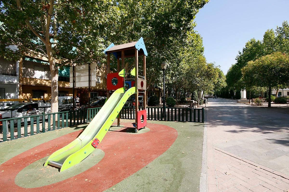 Gewerbe zu verkaufen in Granada Stadt - 59.900 € (Ref: 7447938)