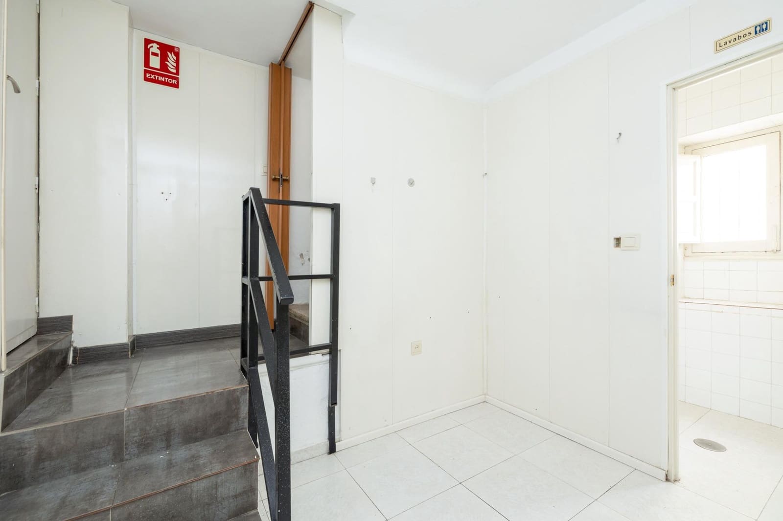 Gewerbe zu verkaufen in Granada Stadt - 59.900 € (Ref: 7447938)