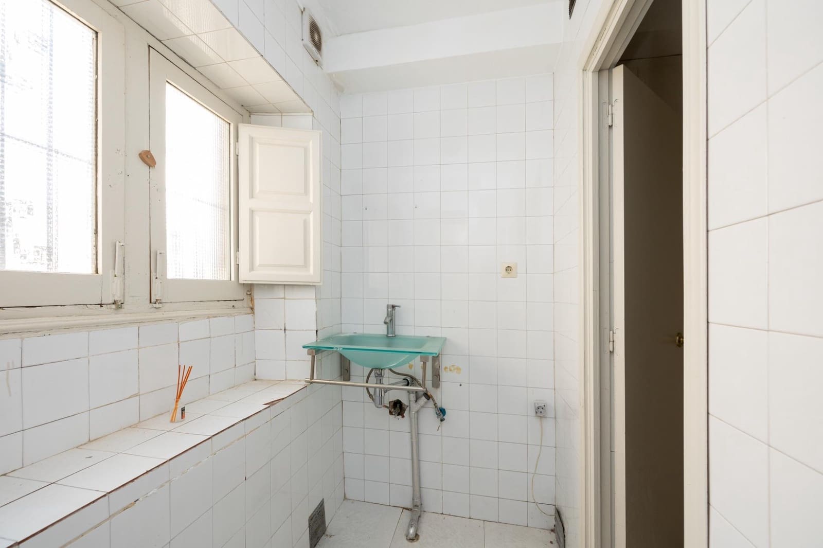 Gewerbe zu verkaufen in Granada Stadt - 59.900 € (Ref: 7447938)