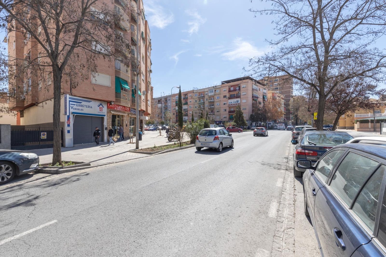 Local Comercial en Granada ciudad en venta - 150.000 € (Ref: 7477486)