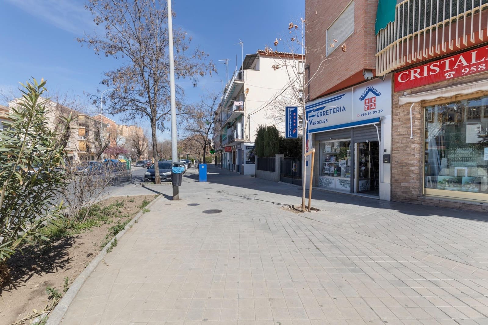 Local Comercial en Granada ciudad en venta - 150.000 € (Ref: 7477486)
