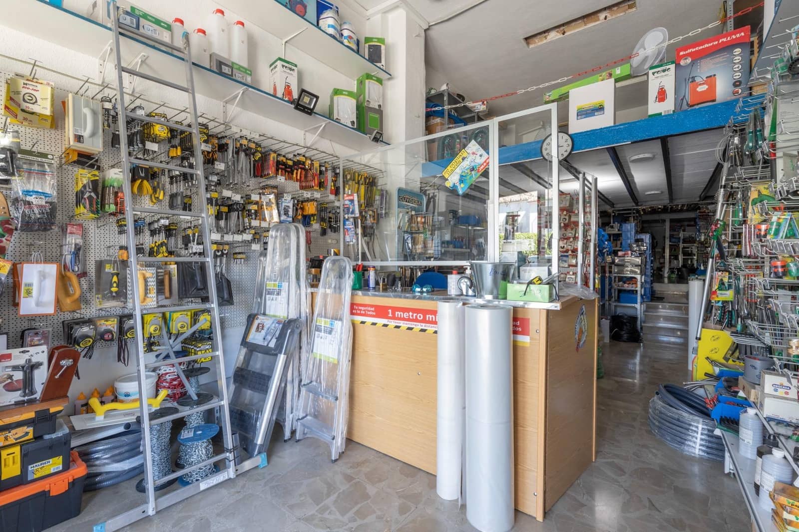 Local Comercial en Granada ciudad en venta - 150.000 € (Ref: 7477486)