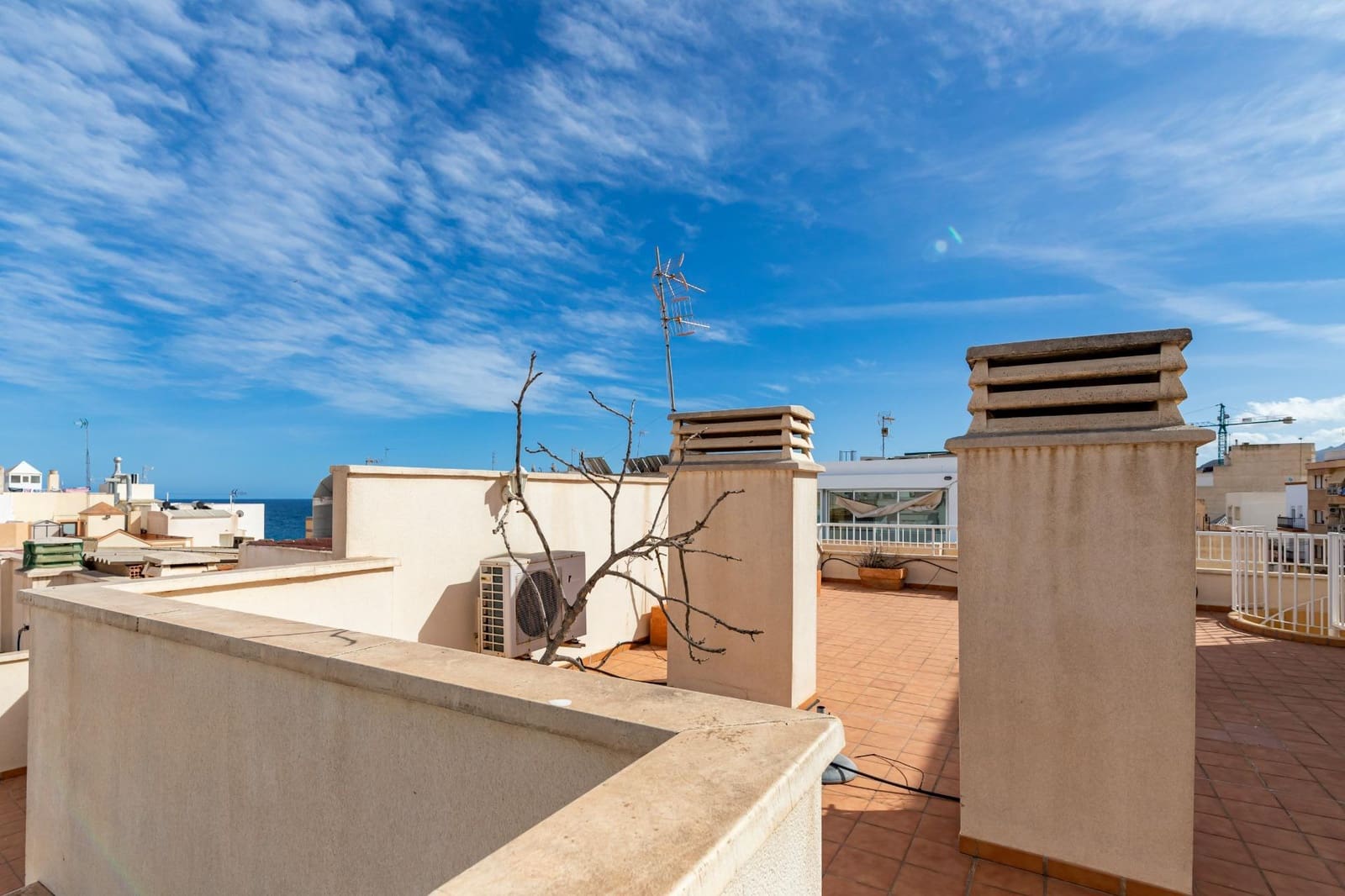 2 soveværelse Lejlighed til salg i Garrucha med garage - € 275.000 (Ref: 7503487)